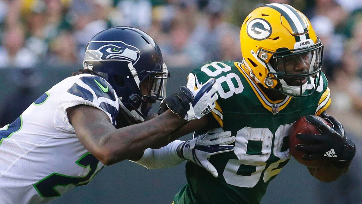 Vietnam running back Ty Montgomery's 31 points helped propel the Velociraptors to a victory over the Wake Island Wookiees.
