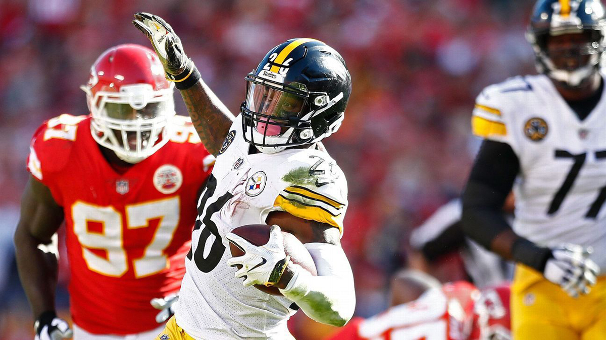 Running back Le'Veon Bell notched 34.5 points to lead the way for Nagasaki.
