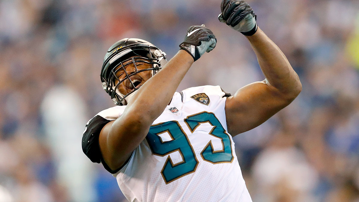 Jacksonville's DST leads the league in scoring after another incredible outing (47.8 points).