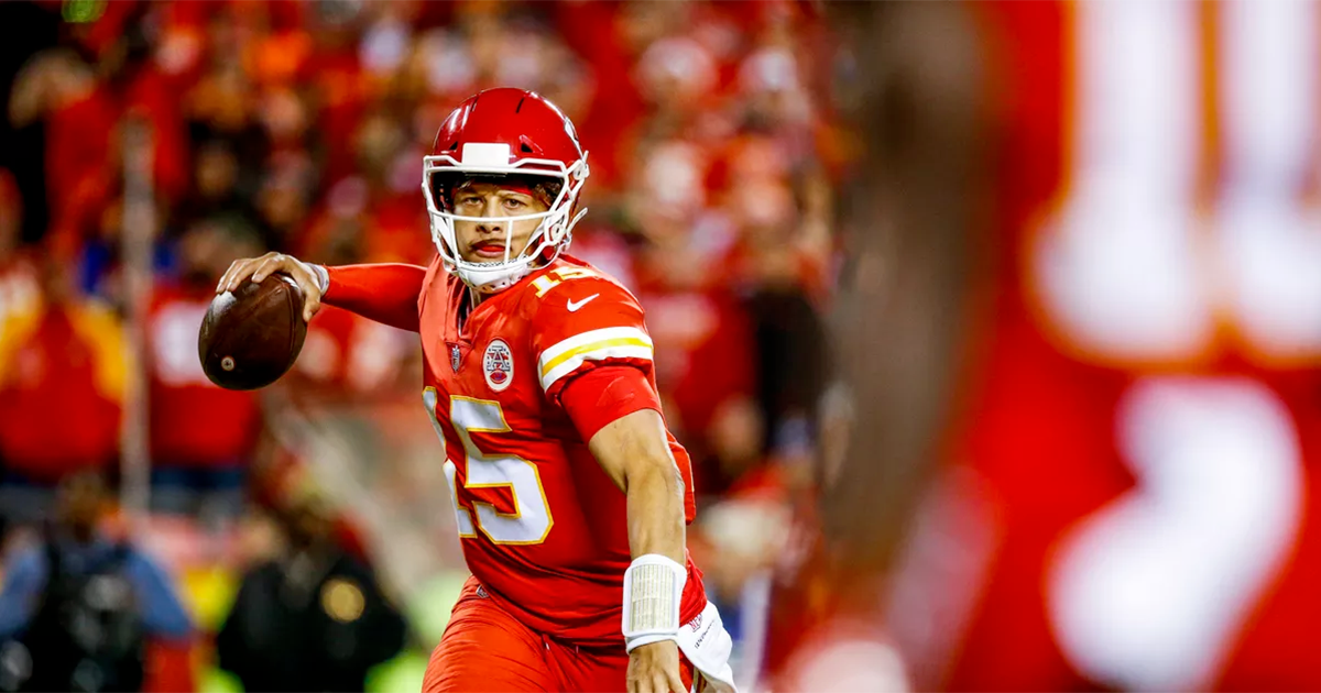 QB Patrick Mahomes continued to sizzle with 35.23 points in the upset.