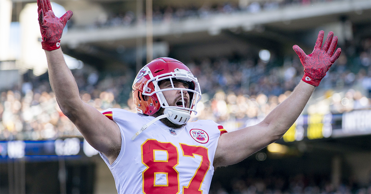 TE Travis Kelce scored 37.80 points to lead Nagasaki to victory.