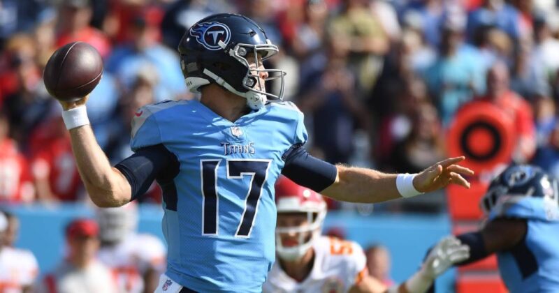 QB Ryan Tannehill scored 23.25 points in Ecuador's upset win.